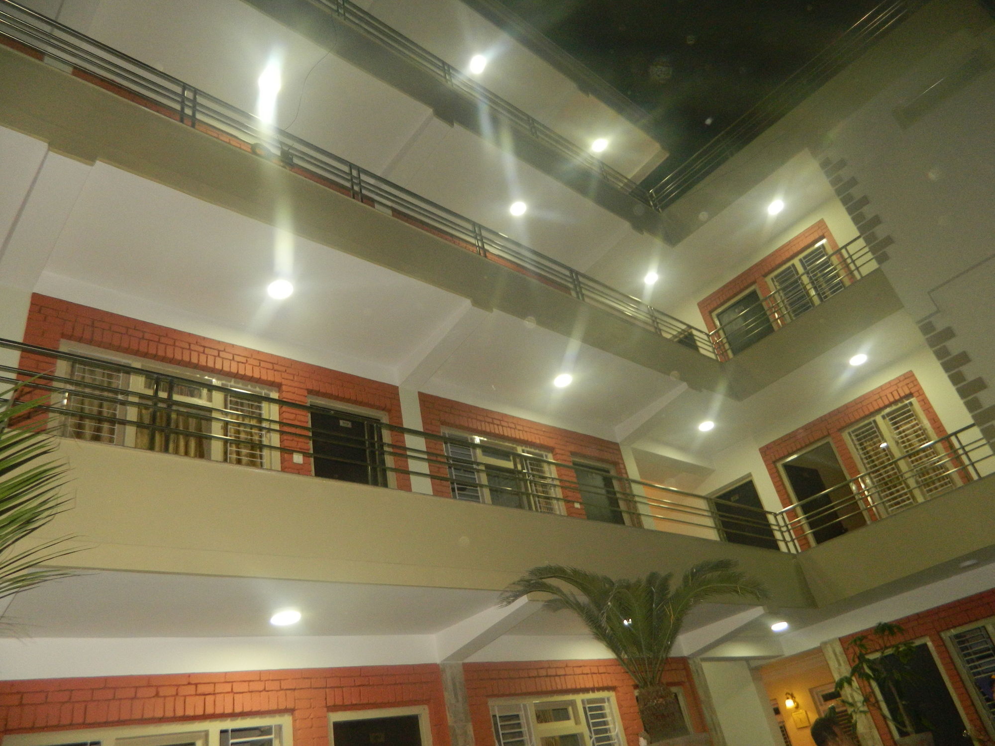 Om Tara Guest House Pvt Ltd Kathmandu Ngoại thất bức ảnh