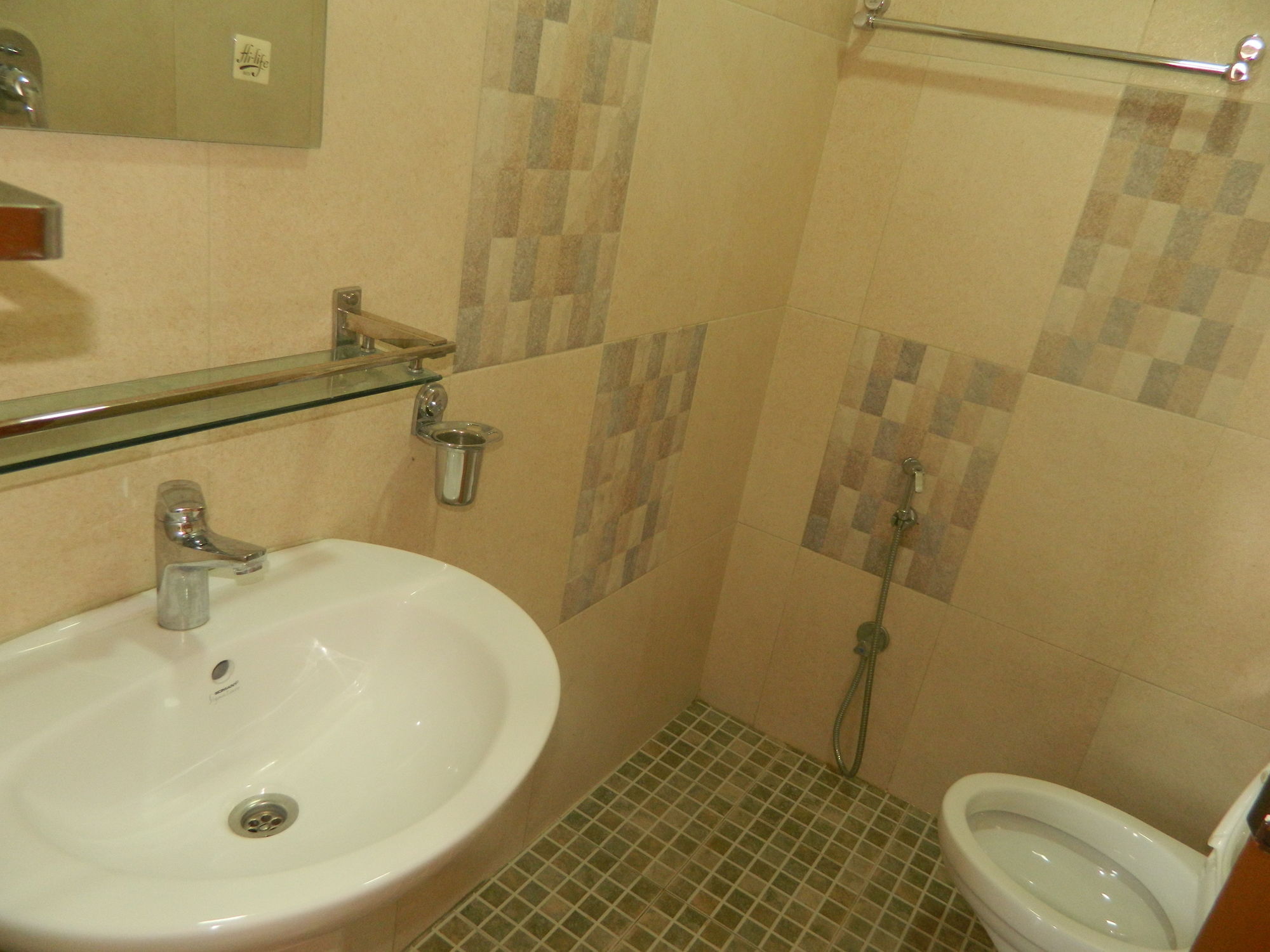 Om Tara Guest House Pvt Ltd Kathmandu Ngoại thất bức ảnh